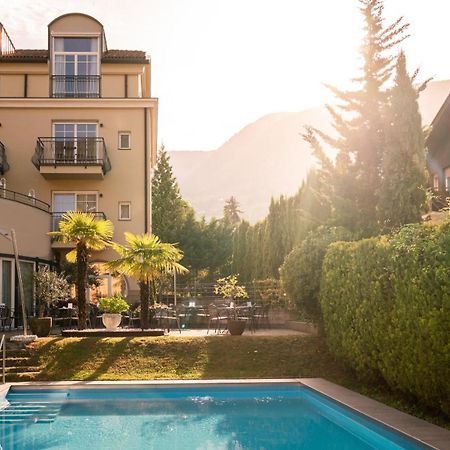 Hotel Villa Laurus Merano Bagian luar foto