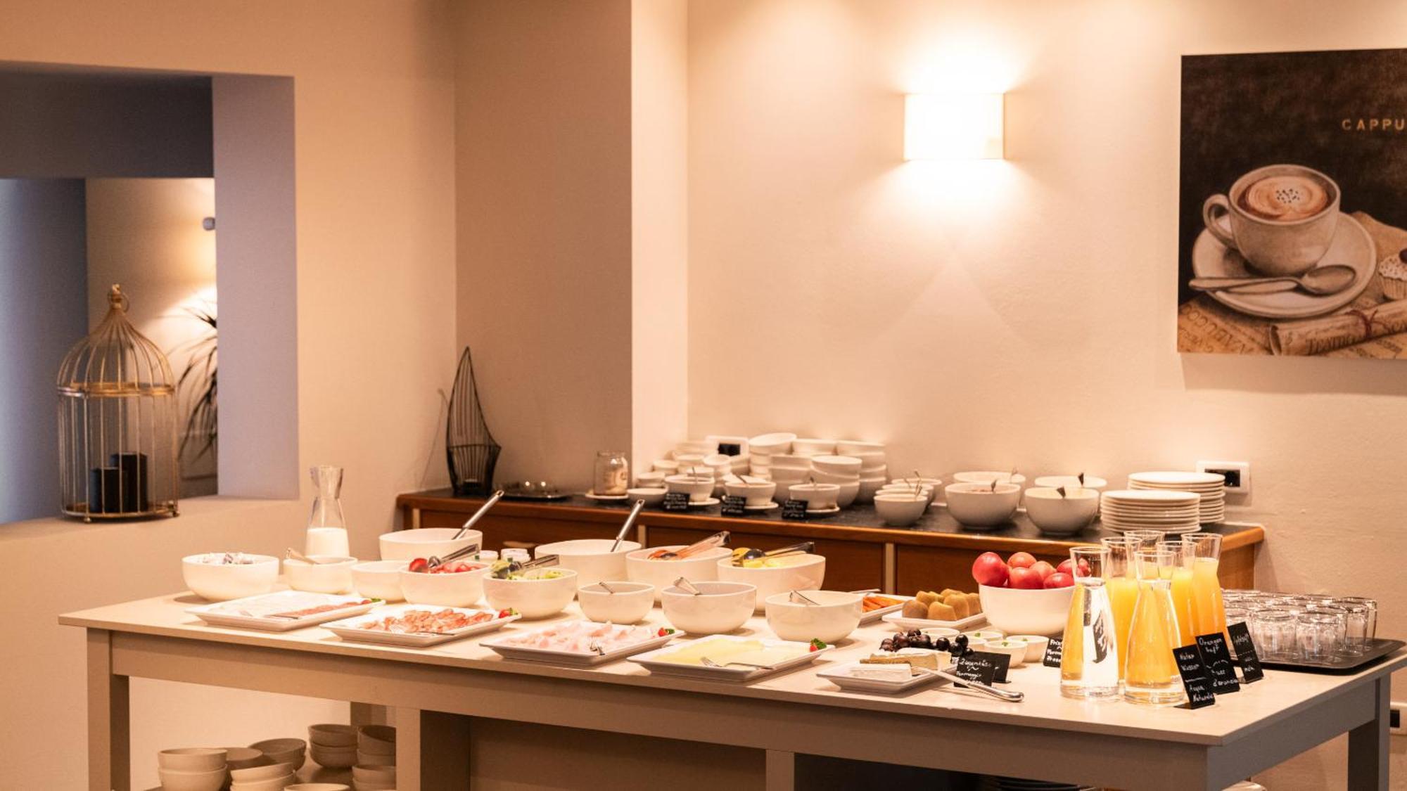 Hotel Villa Laurus Merano Bagian luar foto